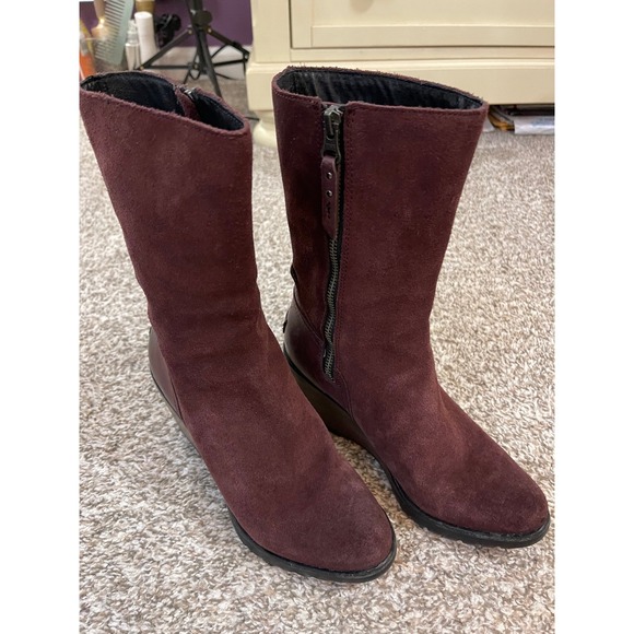 Sorel Shoes - Sorel After Hours Suede Leather Wedge Ankle Boots Women's Size 7.5 Preloved